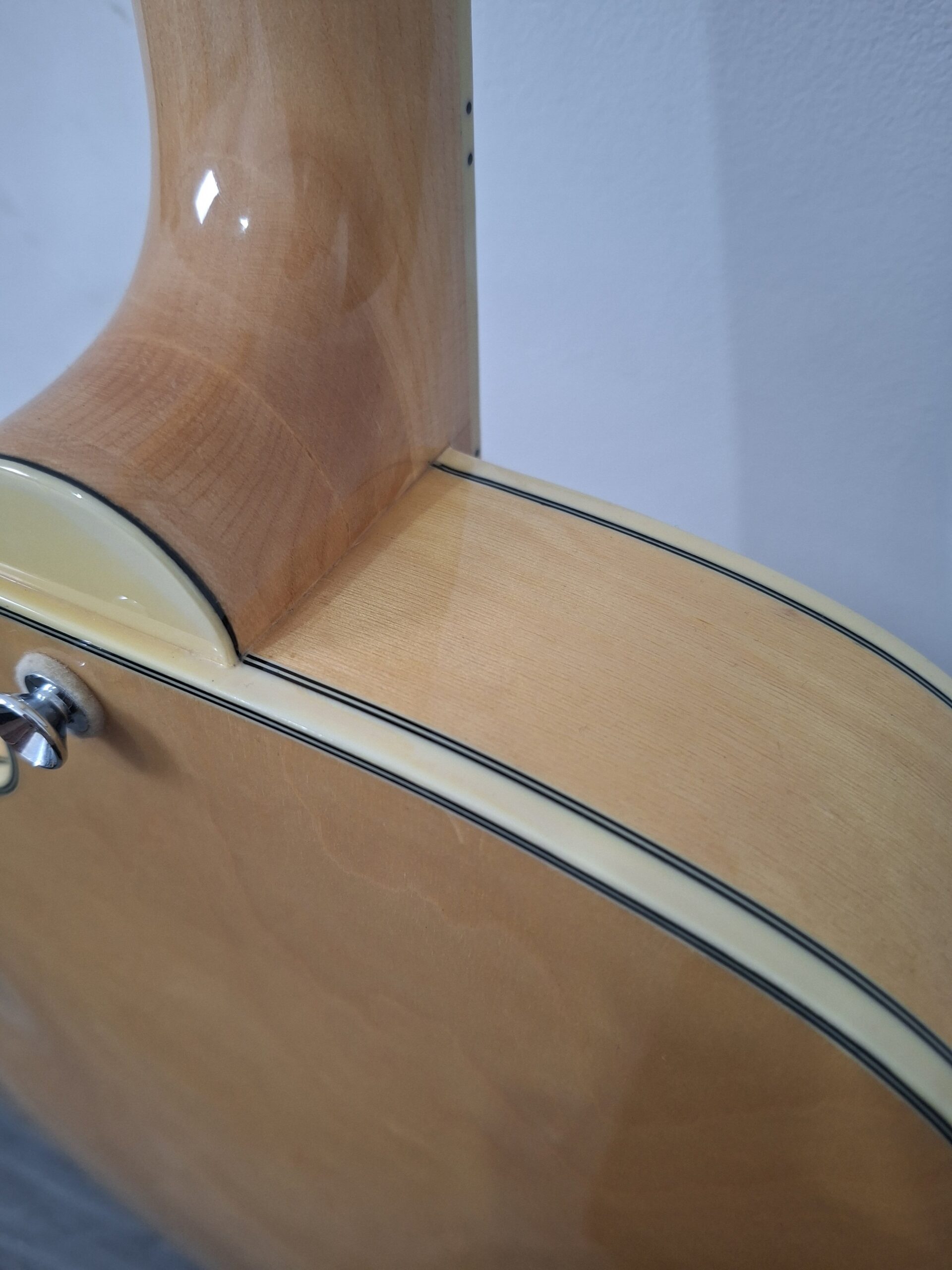 Peavy Rockingham in blonde