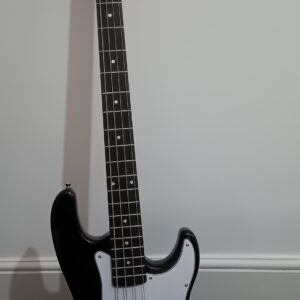 z)    Encore blaster bass guitar in black