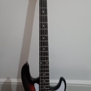 z)      Encore blaster bass guitar in sunburst