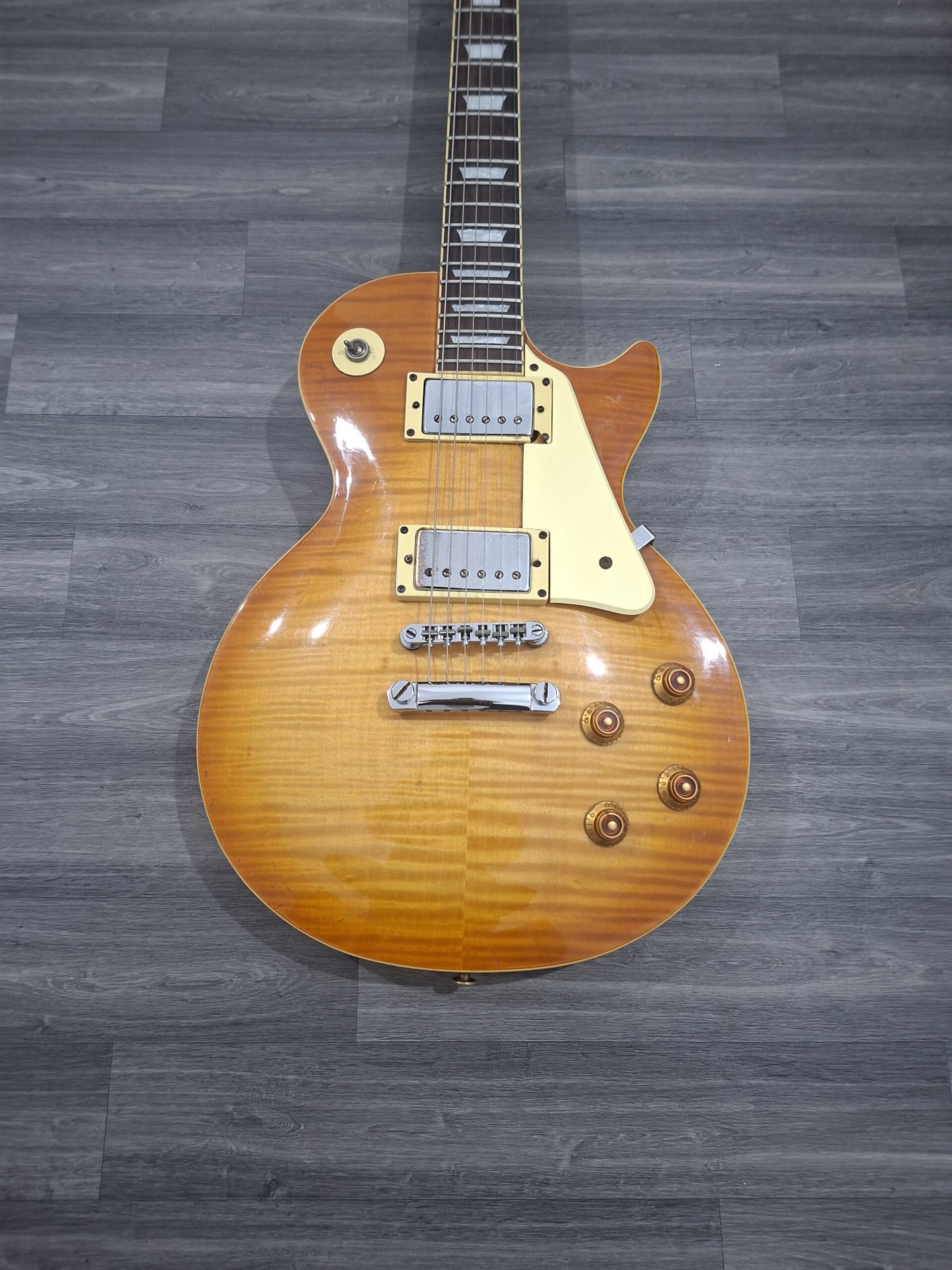 Epiphone les paul standard