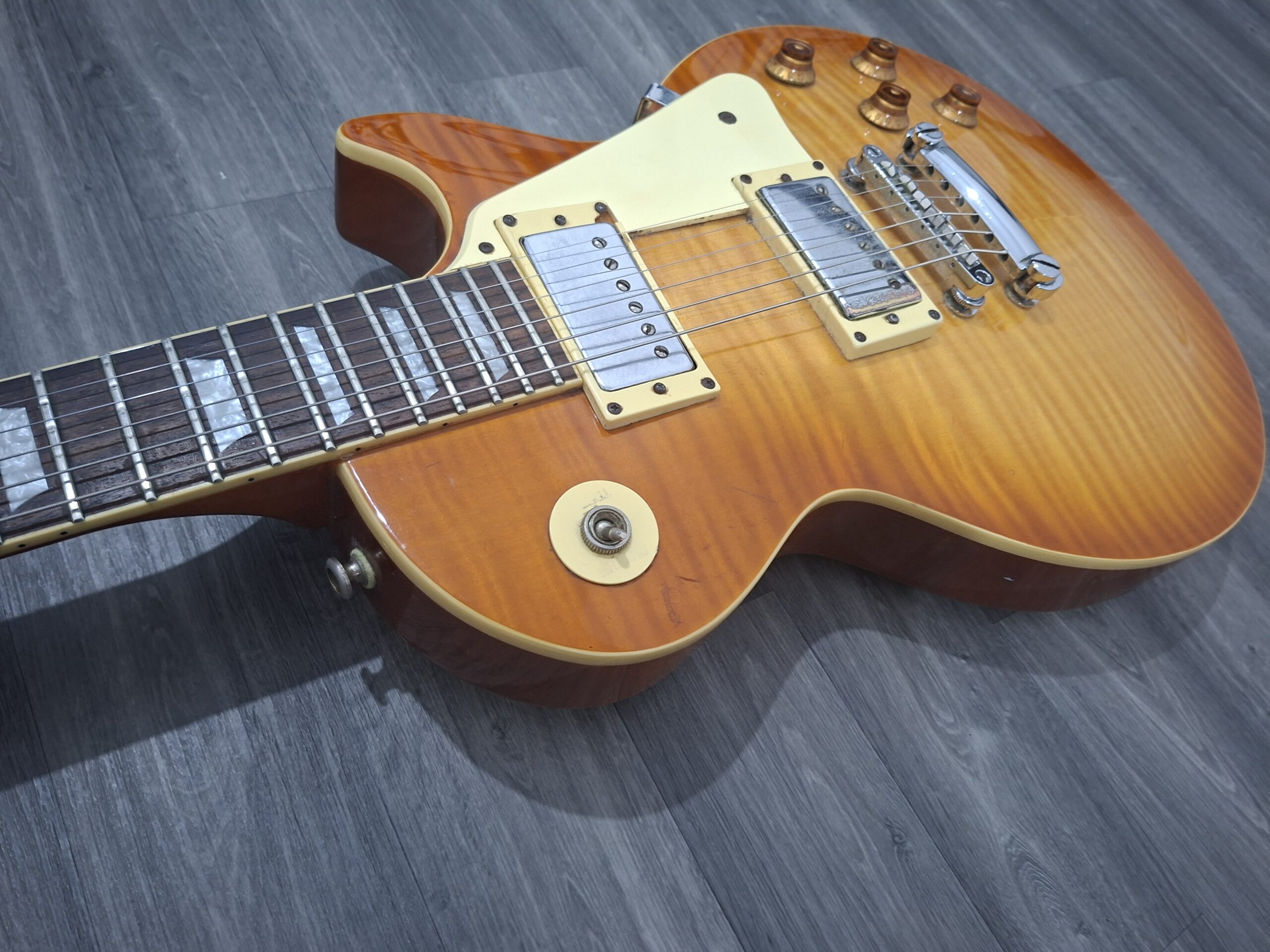 Epiphone les paul standard