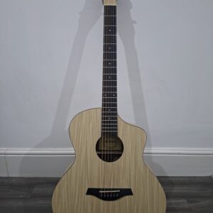 Chord nomad electro acoustic guitar
